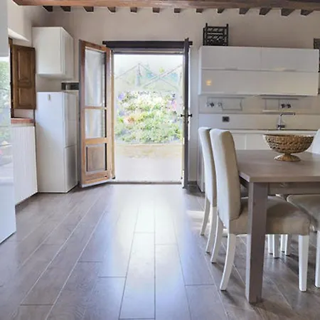 Casa Avena * Montone