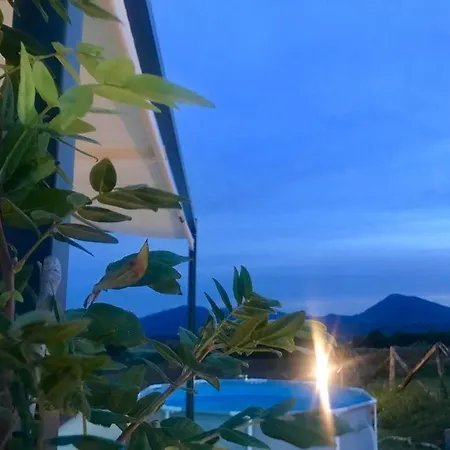 Casa Avena * Montone